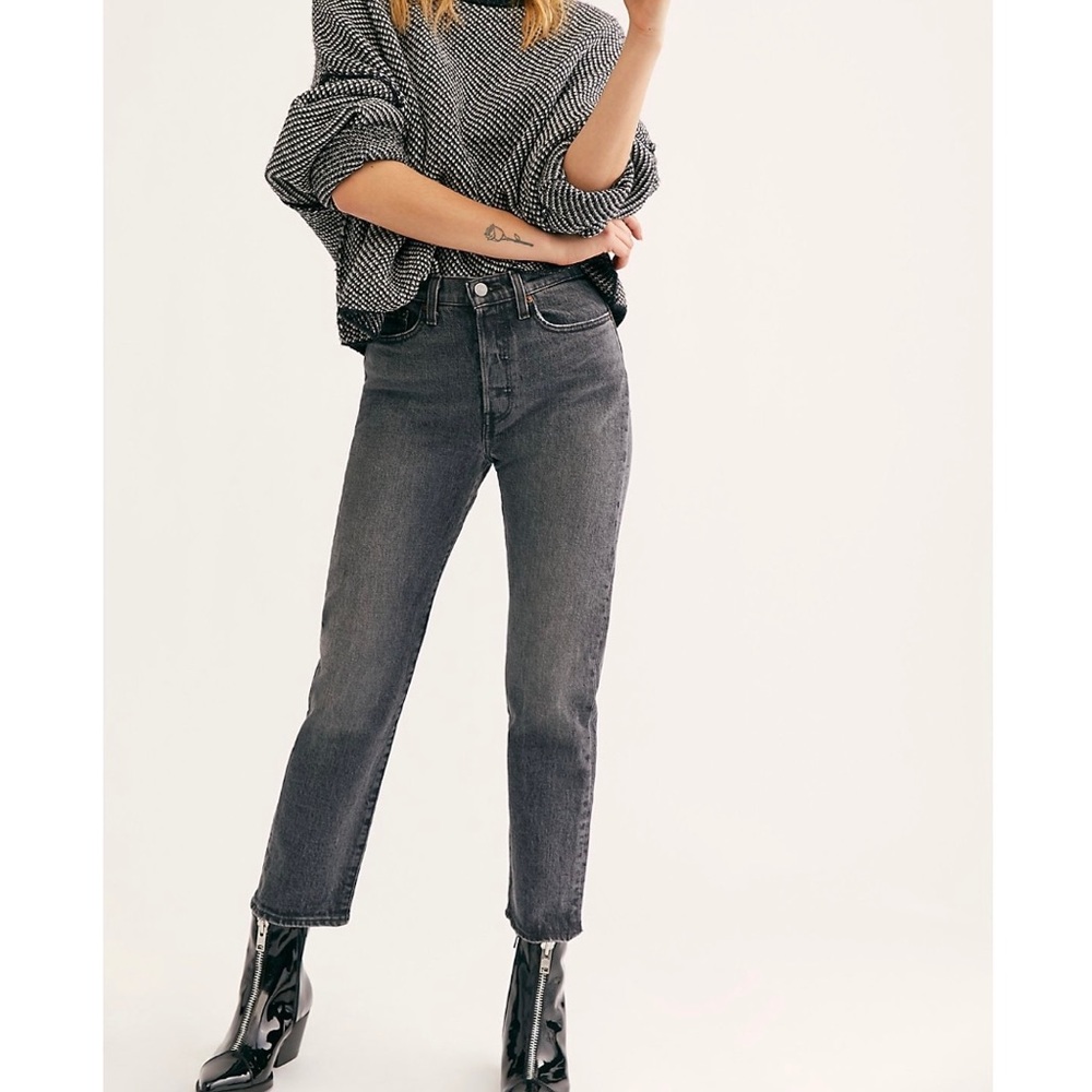Levi’s Wedgie Straight Jeans